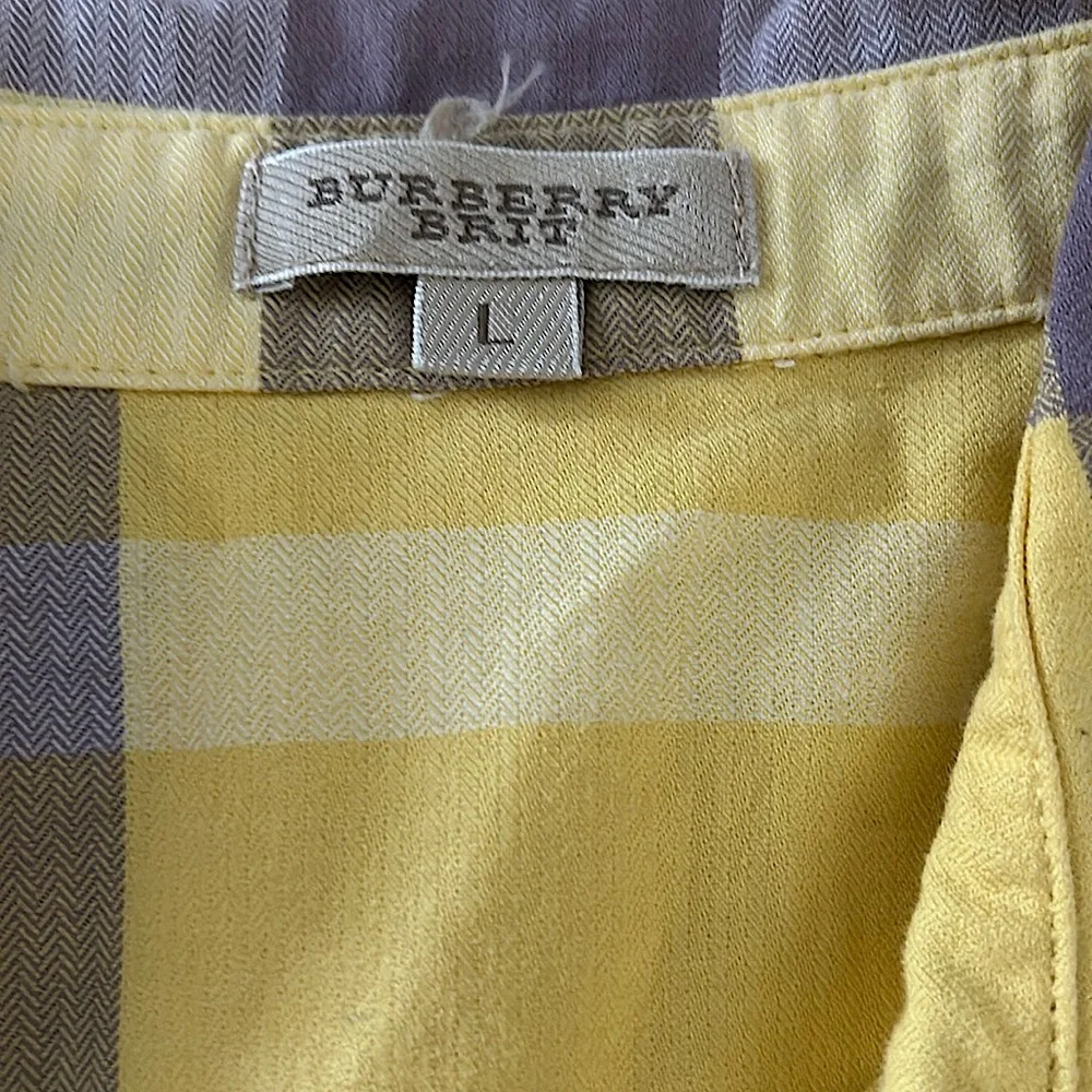 Burberry Brit Sunny Yellow/Grey Plaid Short Sleeve Shirt Top **Size L** 🌼🌼 - Picture 5 of 7